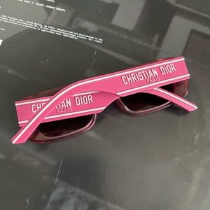 Christian Dior sunglasses In hot pink